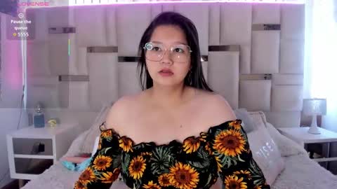 Snapshot of isa__rose chatting on October 6, 2025, 12:02 pm isa rose online show from October 6, 2025, 12:02 pm