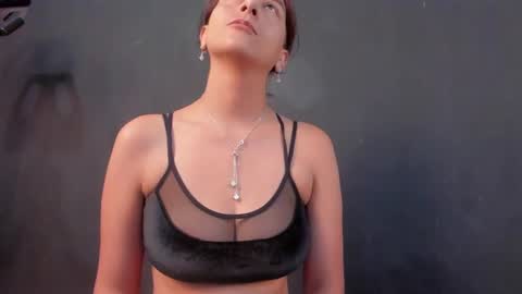 Snapshot of isa_kis_1 chatting on January 13, 2025, 11:30 am Isabella online show from January 13, 2025, 11:30 am