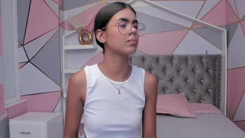    online show from February 13, 2025, 7:21 pm