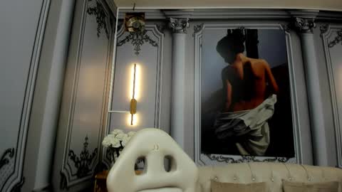    online show from October 22, 2025, 3:18 am