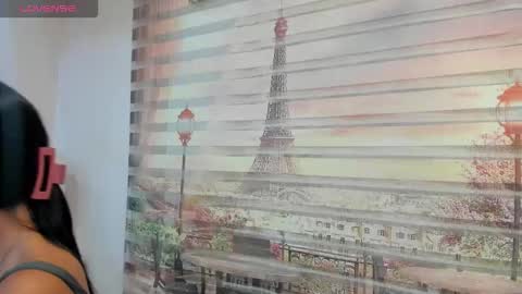    online show from October 23, 2025, 3:17 am