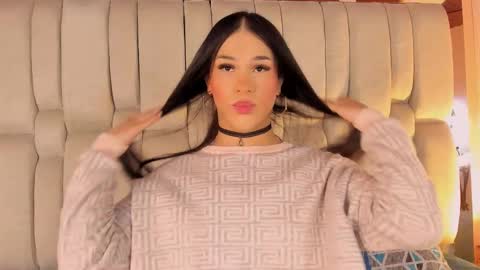 Isa  online show from March 3, 2026, 3:12 am