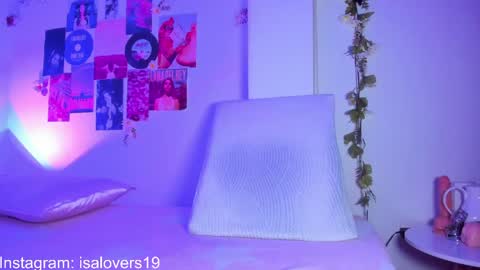 Snapshot of isa_lovers chatting on April 19, 2026, 8:02 am ISA LOVERS online show from April 19, 2026, 8:02 am