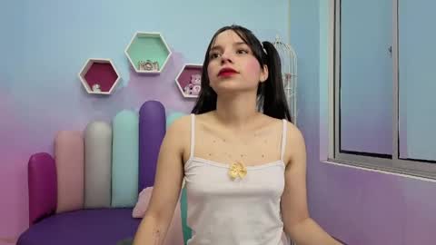 Isaa Skinny  online show from June 8, 2026, 3:51 am