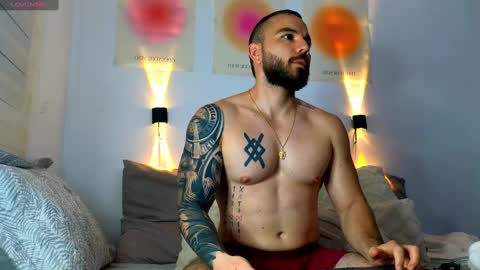 Snapshot of isaac_carter chatting on March 8, 2025, 8:33 am Isaac carter online show from March 8, 2025, 8:33 am