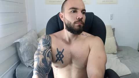 Snapshot of isaac_carter chatting on September 30, 2025, 11:26 am Isaac carter online show from September 30, 2025, 11:26 am