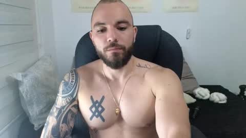 Snapshot of isaac_carter chatting on October 20, 2025, 10:59 am Isaac carter online show from October 20, 2025, 10:59 am