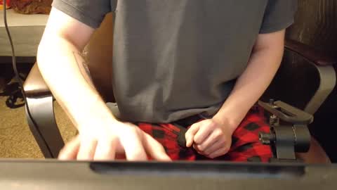 isaac online show from December 23, 2024, 4:55 am