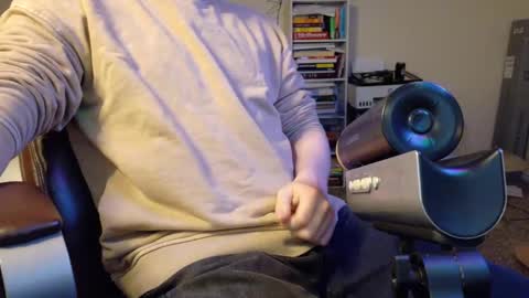 isaac online show from January 14, 2025, 10:17 am