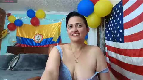 Snapshot of isabeel_sofia01 chatting on July 11, 2026, 12:13 am Isabeel Sofia online show from July 11, 2026, 12:13 am