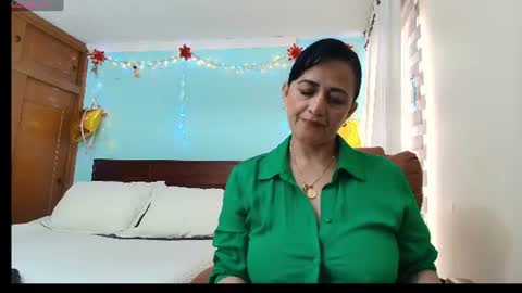 Snapshot of isabeel_sofia01 chatting on July 18, 2026, 7:28 pm Isabeel Sofia online show from July 18, 2026, 7:28 pm