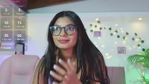 Snapshot of isabel_space chatting on May 13, 2026, 1:30 pm Isabel online show from May 13, 2026, 1:30 pm