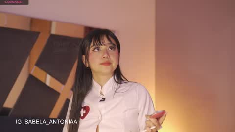 Snapshot of isabela_antonia_ chatting on April 30, 2026, 4:13 pm online show from April 30, 2026, 4:13 pm
