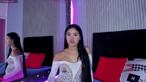 isabela_kity online show from October 16, 2025, 9:27 pm