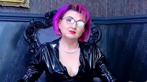 Isabella Conte online show from February 23, 2025, 6:56 pm