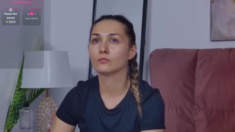 Isa online show from September 11, 2025, 7:41 am