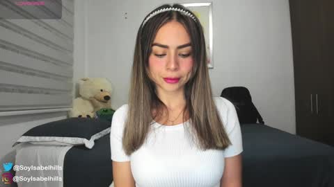 Snapshot of isabelhills chatting on October 20, 2025, 11:49 pm Isa online show from October 20, 2025, 11:49 pm