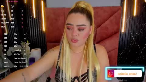 Isabella Arias online show from March 6, 2025, 3:02 am