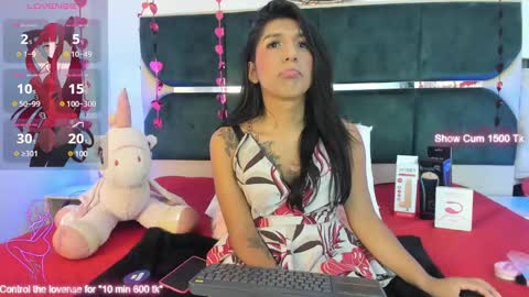 Isabella Coronado online show from March 5, 2025, 4:02 am