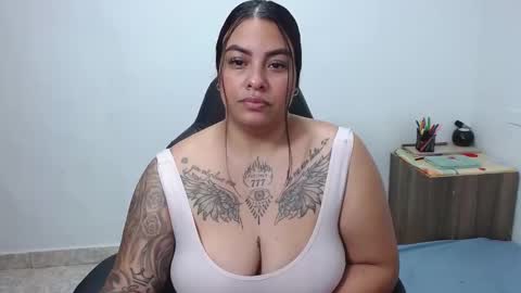  estefania online show from February 25, 2025, 8:47 am