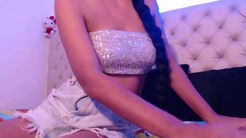 isabella_jazz online show from January 20, 2025, 7:35 pm