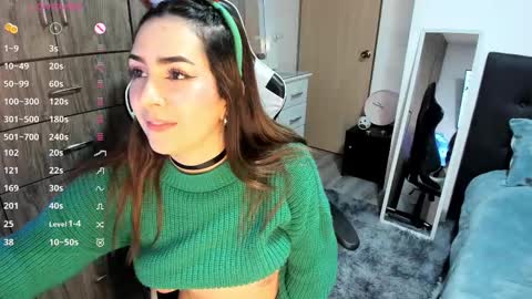 Snapshot of isabella_sea chatting on December 13, 2024, 3:49 am Isabella Sea online show from December 13, 2024, 3:49 am