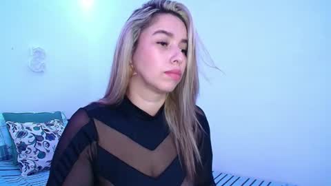 Snapshot of isabellaa_smith03 chatting on July 19, 2026, 3:21 am isabellaa_smith03 online show from July 19, 2026, 3:21 am