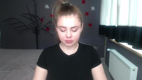 isabellabler online show from April 10, 2026, 5:45 am