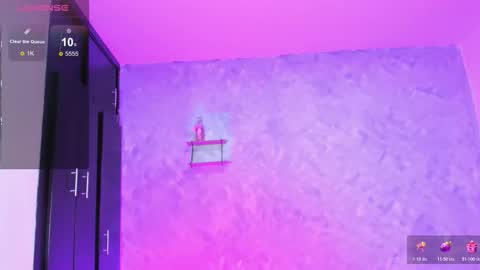 Instagram soybella01  online show from February 14, 2026, 7:43 pm