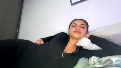 Isabella.. back again  online show from February 6, 2026, 3:00 am