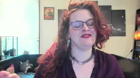 isabellamariedarcy online show from May 28, 2026, 5:43 pm