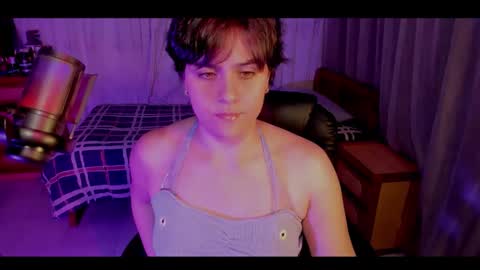 Isabella online show from April 19, 2026, 4:34 am