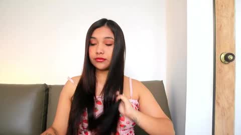   online show from April 13, 2026, 12:43 pm