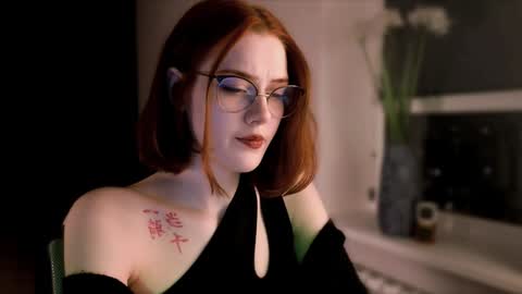 Snapshot of isabelle_stern chatting on December 9, 2024, 2:28 pm Madame Isabelle online show from December 9, 2024, 2:28 pm
