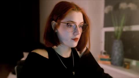 Snapshot of isabelle_stern chatting on December 11, 2024, 3:26 pm Madame Isabelle online show from December 11, 2024, 3:26 pm