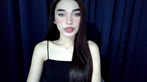 Snapshot of isabelle_willis chatting on May 21, 2026, 1:40 pm Isabelle online show from May 21, 2026, 1:40 pm