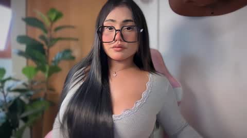 isabelliza princess online show from March 30, 2026, 10:00 pm