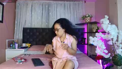 Snapshot of ishii_sakai chatting on February 15, 2026, 3:36 am Ishii Sakai online show from February 15, 2026, 3:36 am