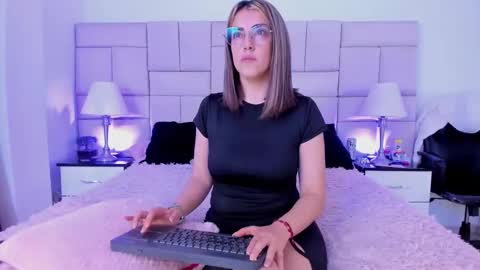 Pauli online show from February 3, 2026, 11:21 pm