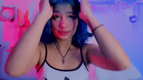 Isisjones18 online show from January 18, 2026, 7:17 pm