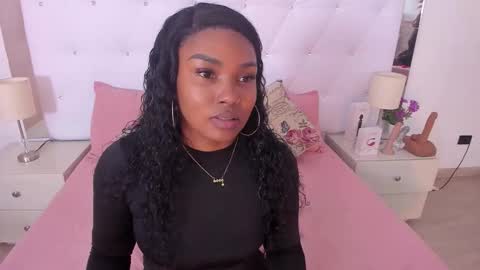 Vanessa online show from October 12, 2025, 11:20 am