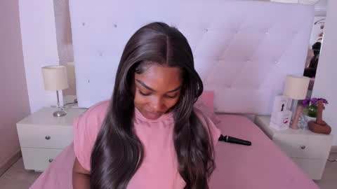 Vanessa online show from December 14, 2025, 11:15 am