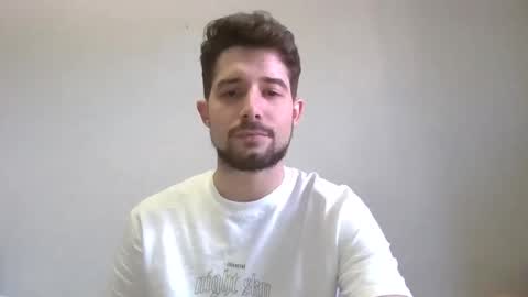 islaysince97 online show from April 7, 2026, 2:17 pm