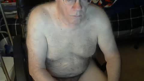 islesman22 online show from October 9, 2025, 9:40 am