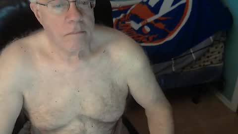 islesman22 online show from March 1, 2026, 11:23 am