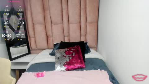 ISSA MILF online show from February 7, 2026, 11:36 am