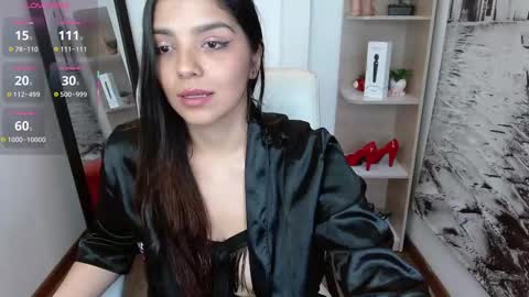 Issa  online show from March 12, 2025, 12:57 pm