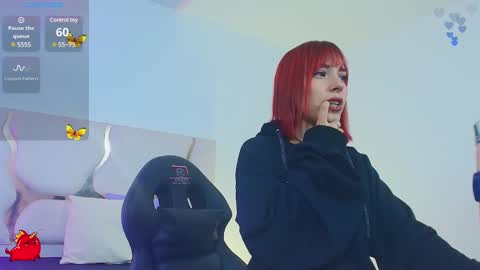 Snapshot of issa_tay1 chatting on March 6, 2025, 3:35 am Issa online show from March 6, 2025, 3:35 am