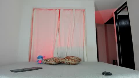 Isabella  online show from March 20, 2026, 10:47 pm