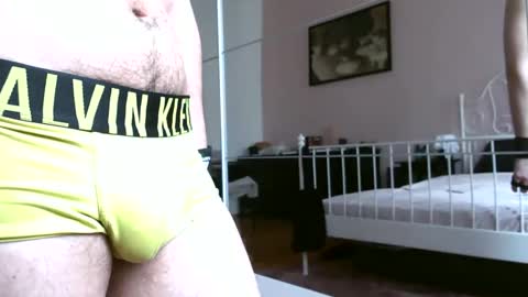 italianmonsterD online show from May 12, 2026, 10:12 am